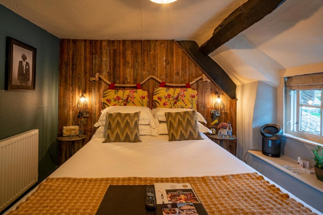 Castle Inn ウェスト・ラルワース エクステリア 写真